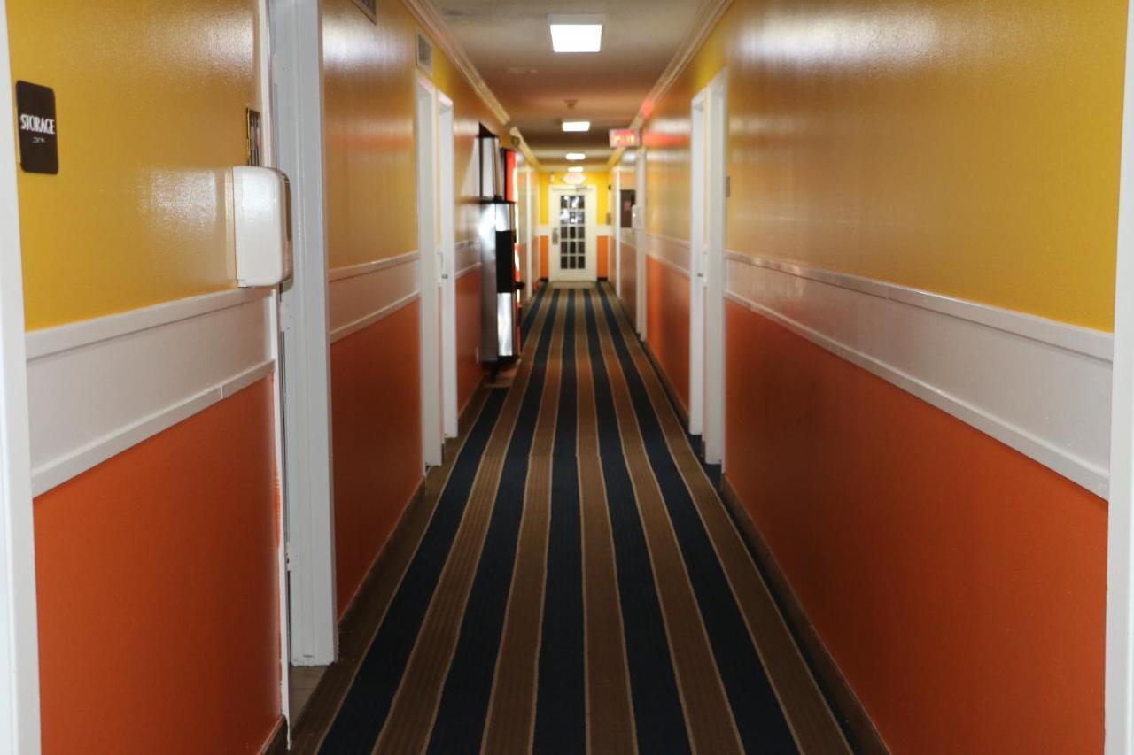 Amber Inn Le Mars ภายนอก รูปภาพ
